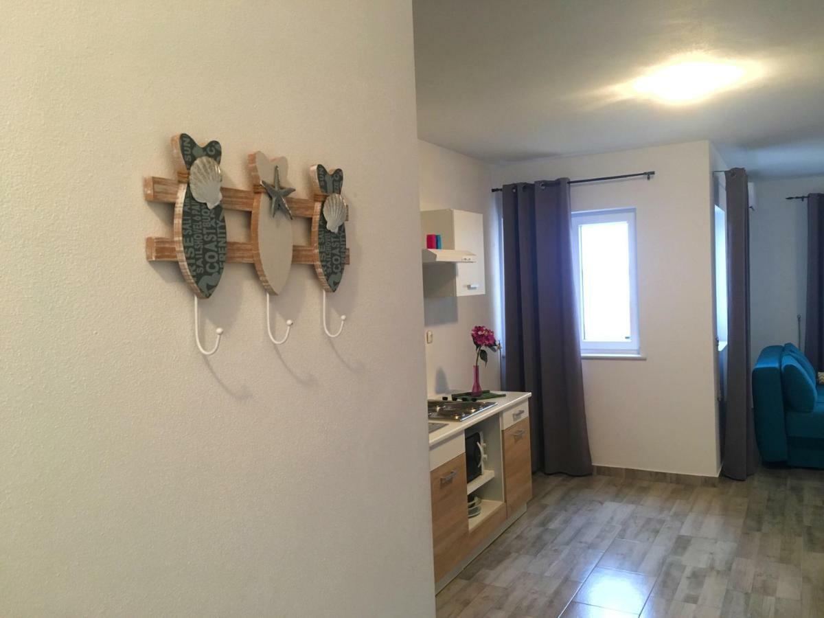 Apartment Valentina Klenovica Kültér fotó